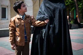 به نگاه مادر سوگند